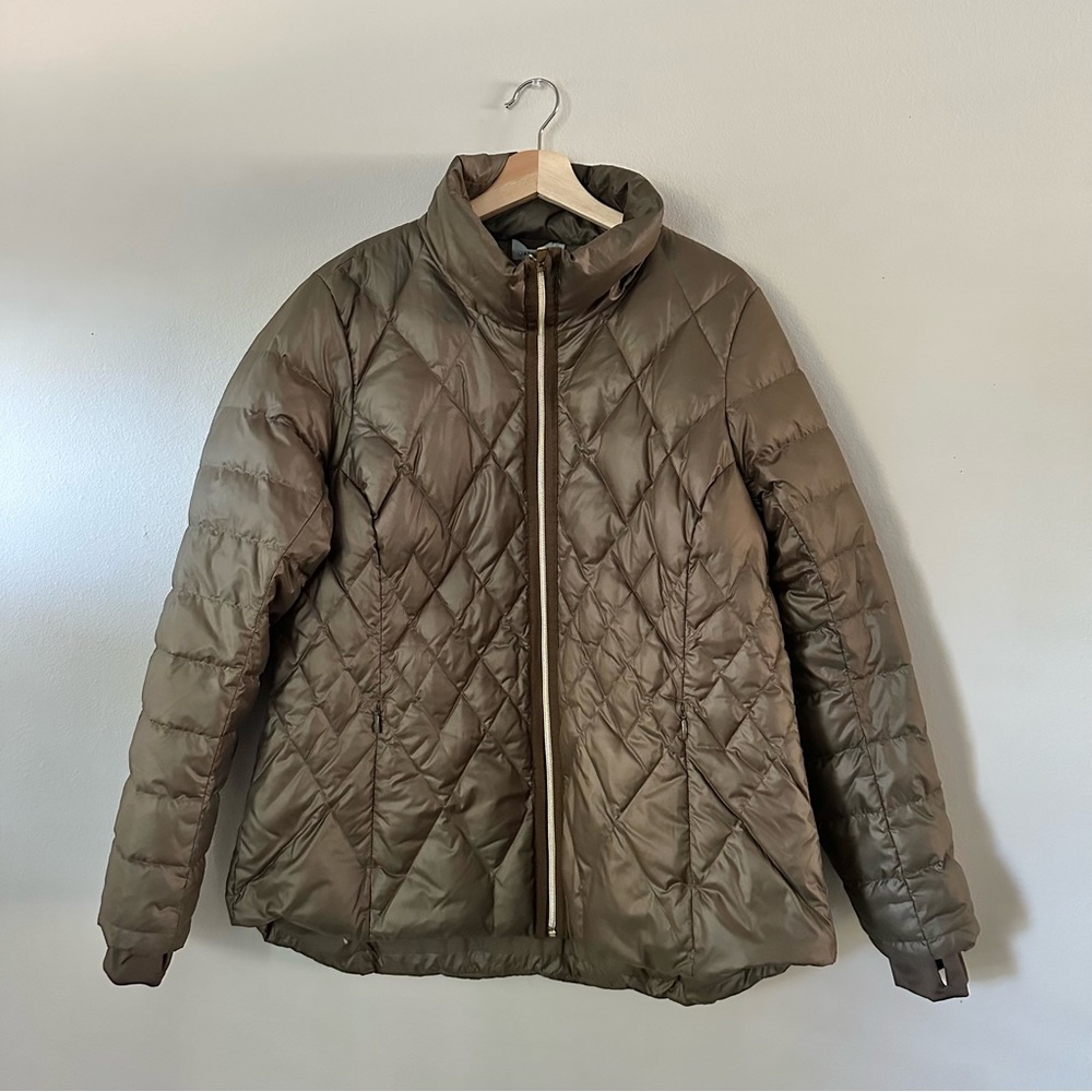 Athleta Responsible Down Jacket Quilted Winter Snow Puffy Puffer Coat  XL olive